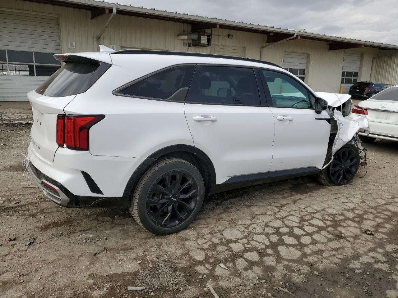 2022 KIA SORENTO SX VIN:5XYRKDLF3NG081196