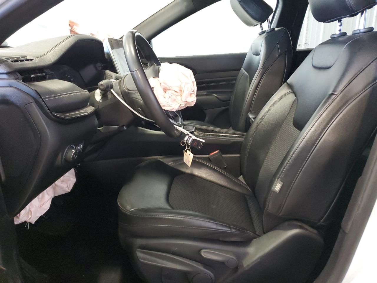 2022 JEEP COMPASS LATITUDE VIN:3C4NJDBBXNT179005