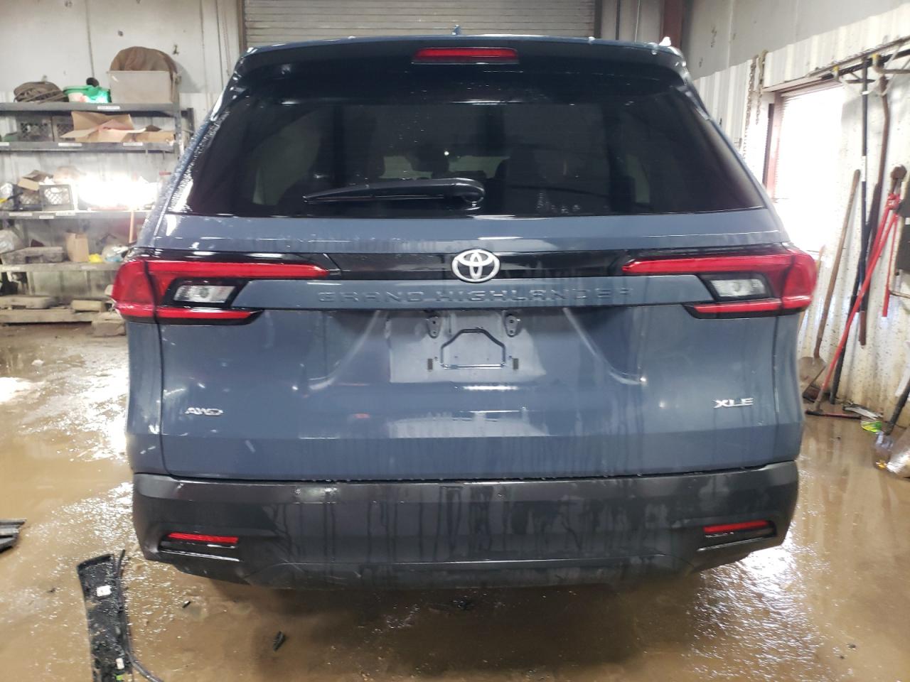 2024 TOYOTA GRAND HIGHLANDER XLE VIN:5TDAAAB55RS063220