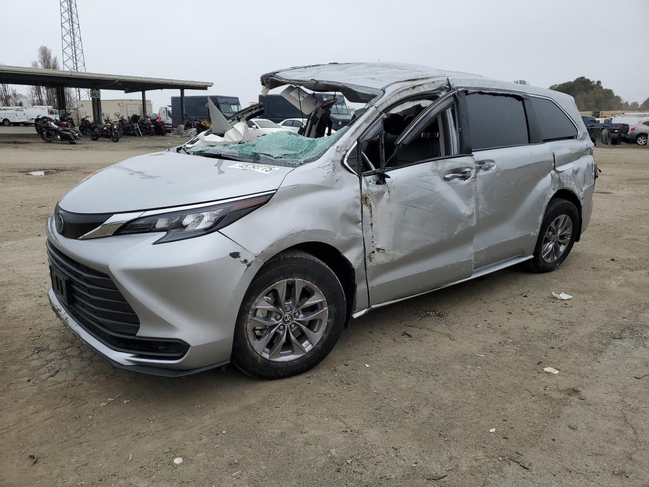 2024 TOYOTA SIENNA LE VIN:5TDKRKEC6RS194217