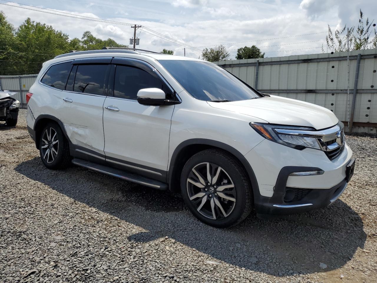2022 HONDA PILOT TOURING VIN:5FNYF6H94NB001099