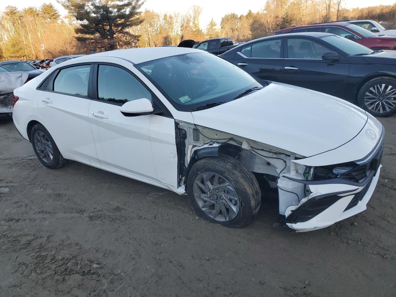 2024 HYUNDAI ELANTRA SEL VIN:KMHLM4DG4RU680230