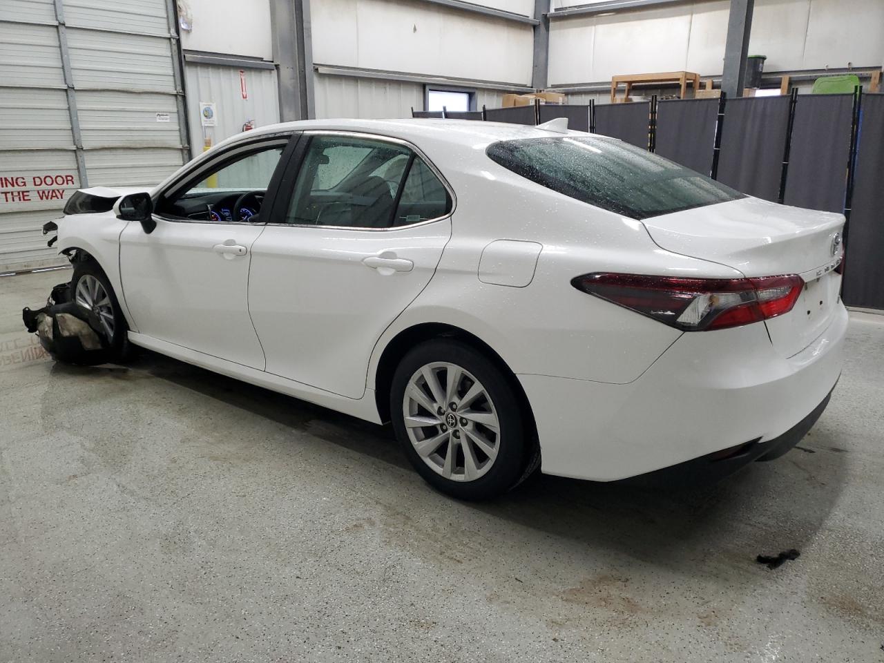 2022 TOYOTA CAMRY LE VIN:4T1C11AK9NU498470