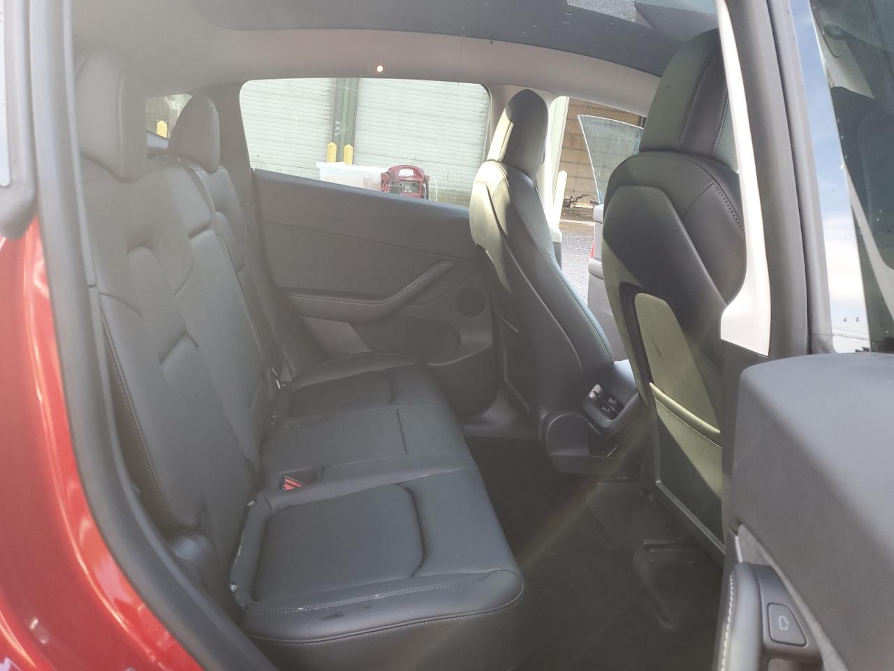 2022 TESLA MODEL Y  VIN:7SAYGDEE6NF364817