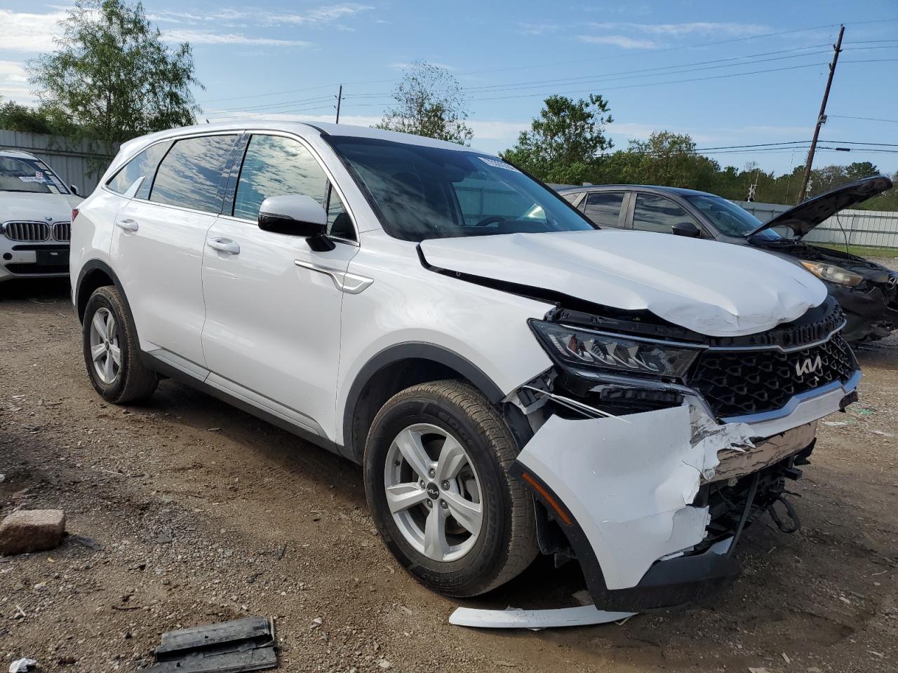 2022 KIA SORENTO LX VIN:5XYRGDLCXNG105209