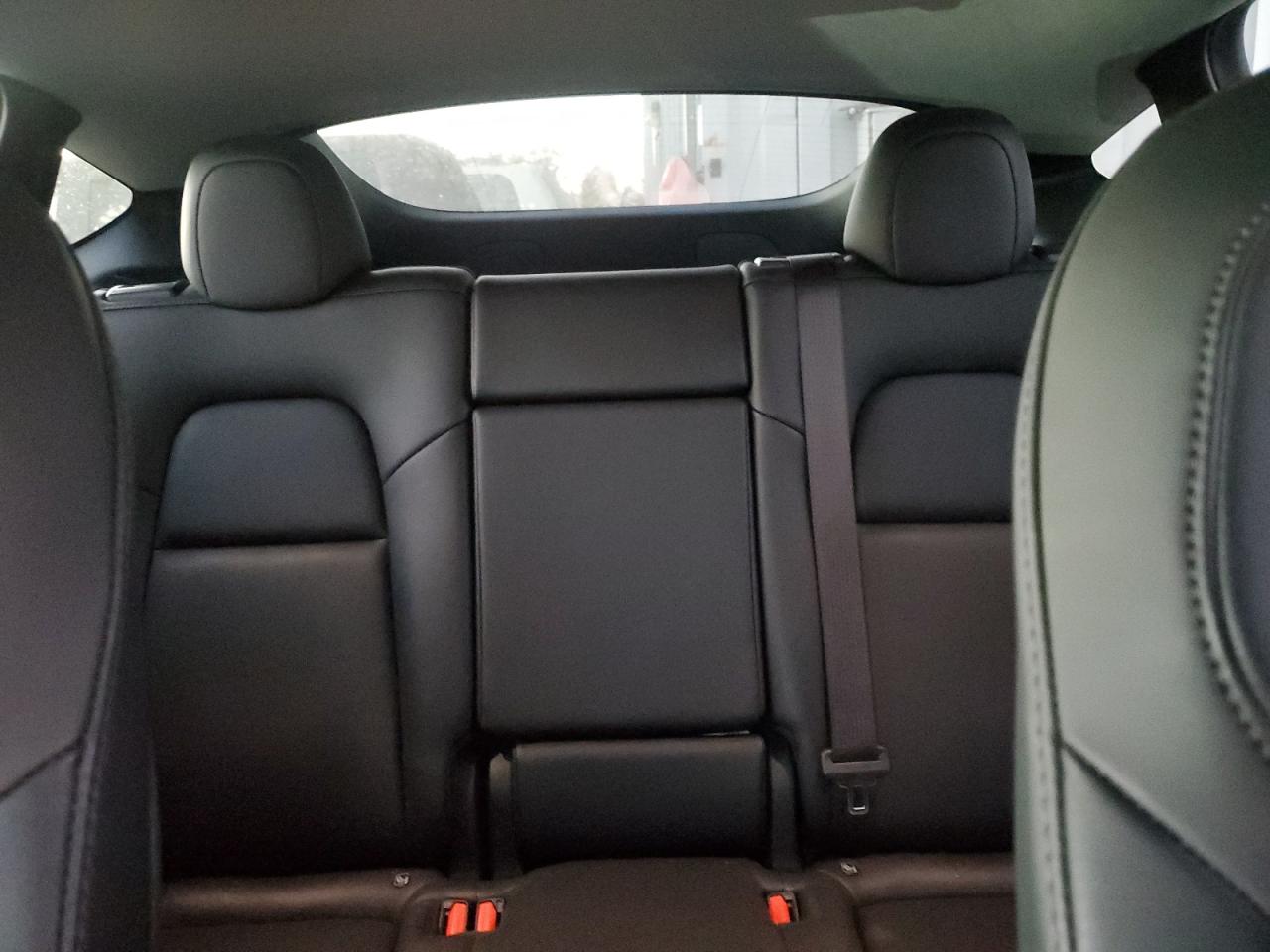 2022 TESLA MODEL Y  VIN:7SAYGDEE1NF485464