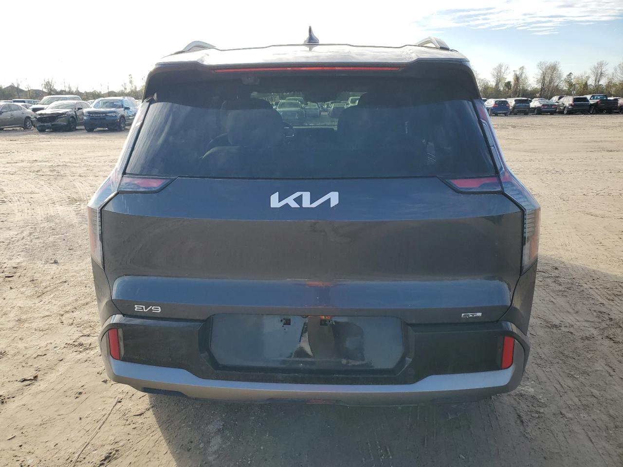 2024 KIA EV9 GT LINE VIN:KNDAEFS55R6035547