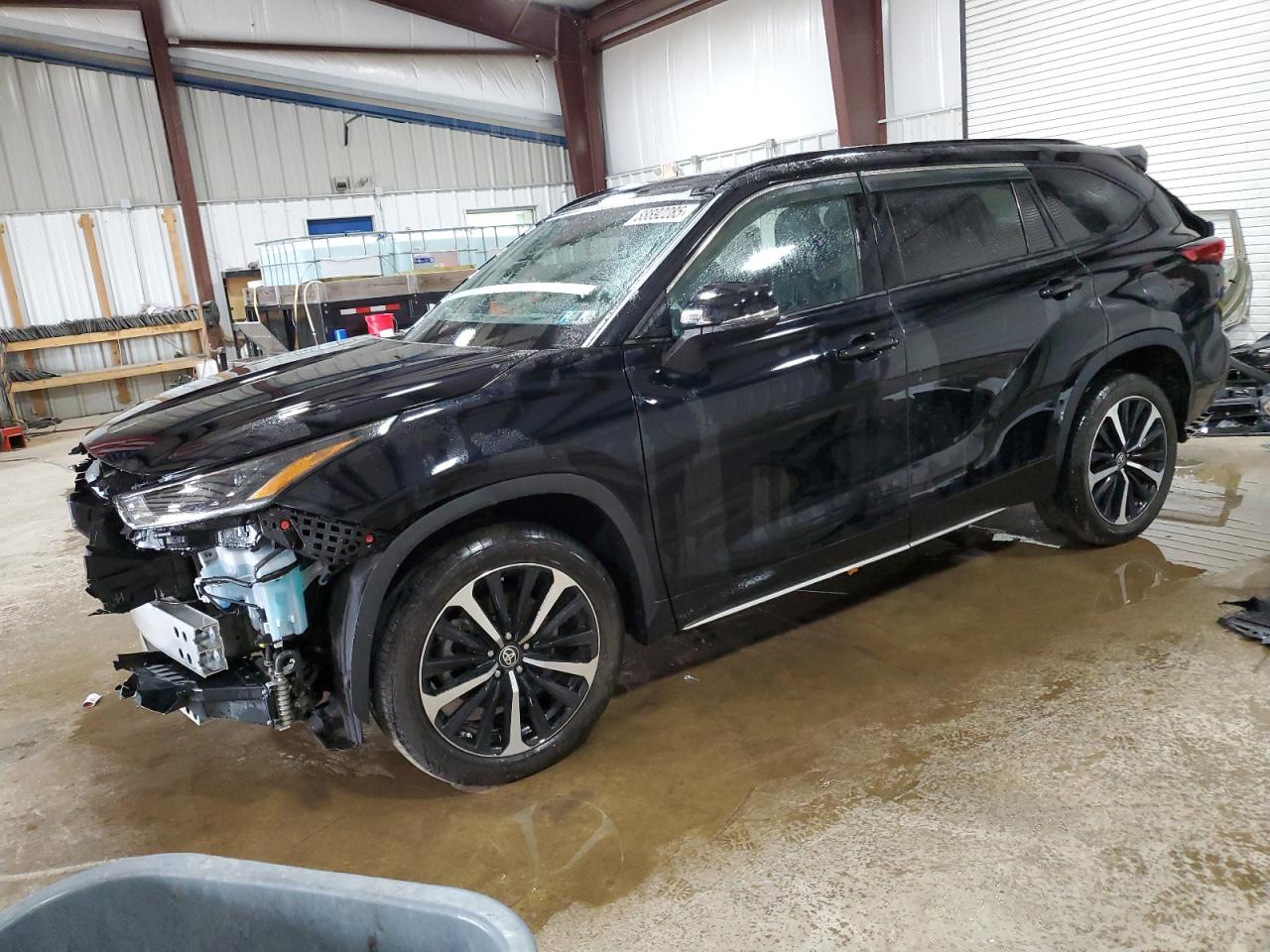 2022 TOYOTA HIGHLANDER XSE VIN:5TDLZRBH7NS184271