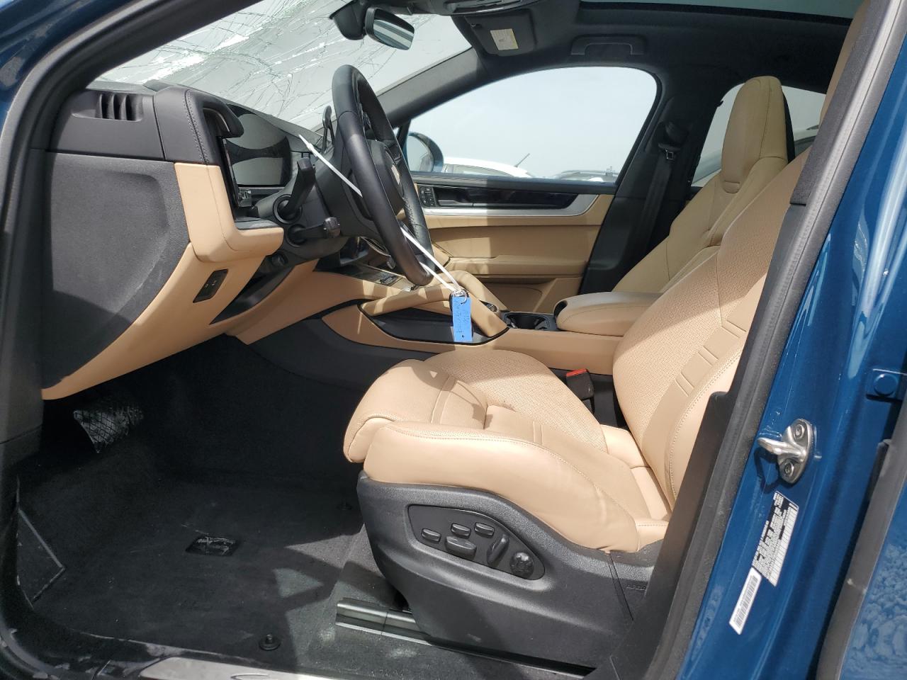 2024 PORSCHE CAYENNE COUPE VIN:WP1BA2AY7RDA53465