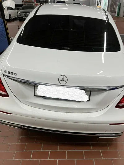 2019 Mercedes-Benz E 300 WDDZF4JB8KA680746 VIN:WDDZF4JB8KA680746