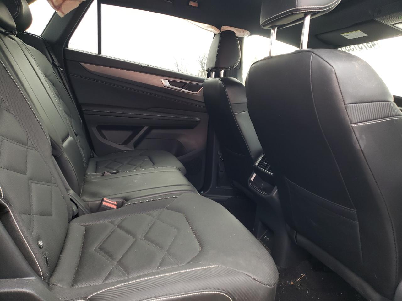 2024 VOLKSWAGEN ATLAS CROSS SPORT SE VIN:1V2KE2CA7RC223205