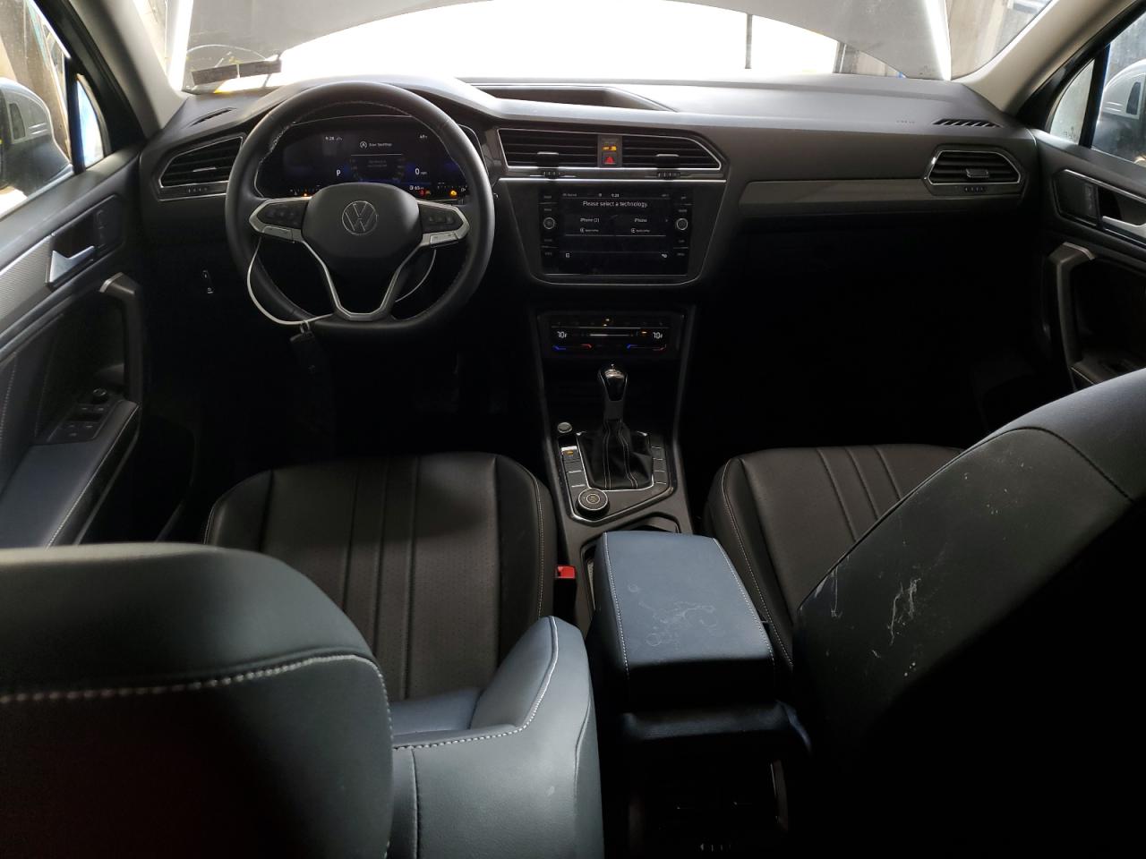 2023 VOLKSWAGEN TIGUAN SE VIN:3VVMB7AX8PM106219