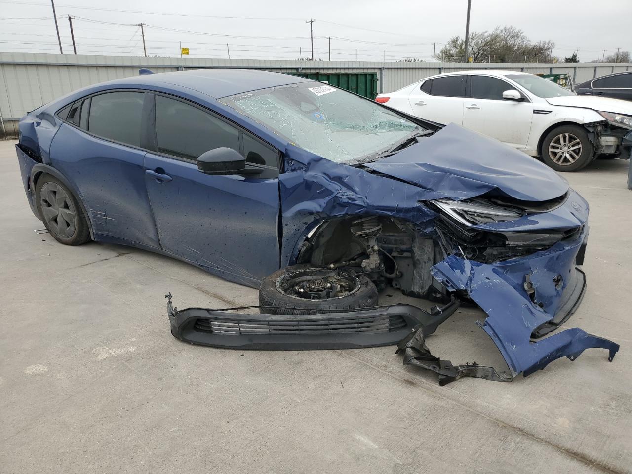 2023 TOYOTA PRIUS LE VIN:JTDADABU2P3006213