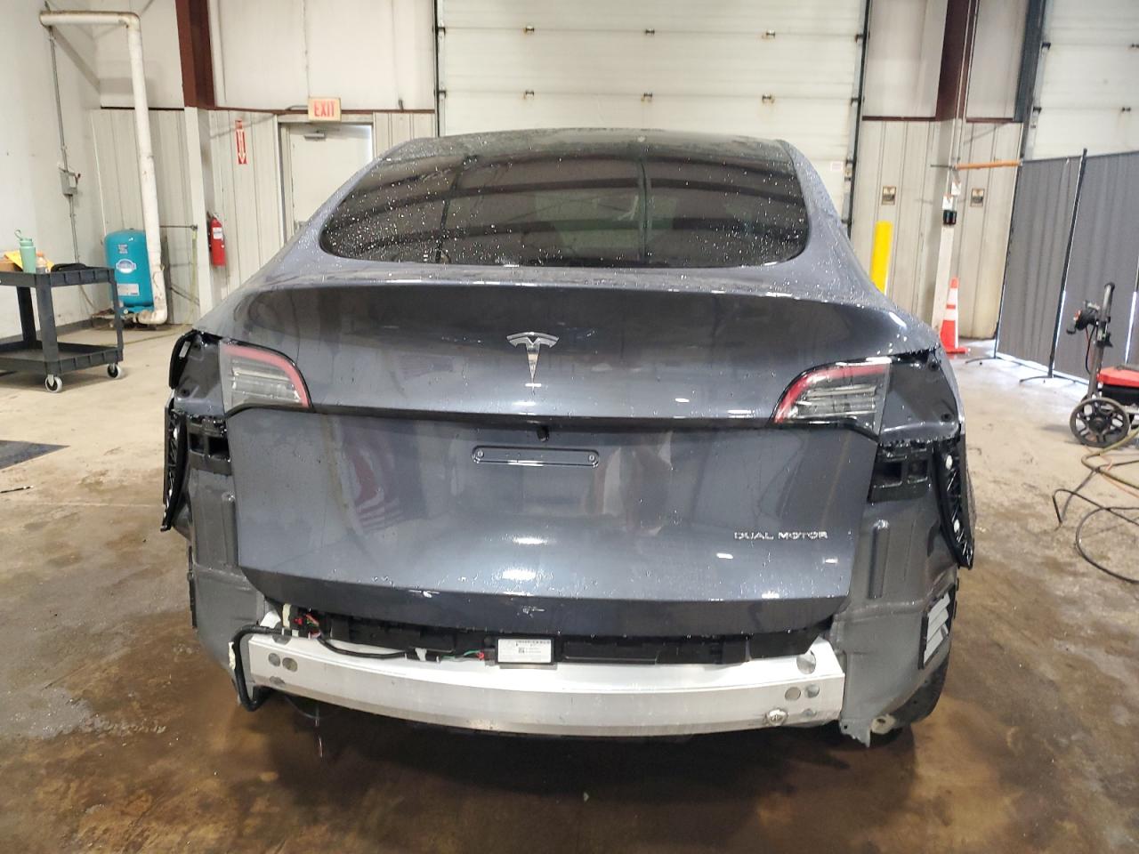 2023 TESLA MODEL Y  VIN:7SAYGDEE6PA178095