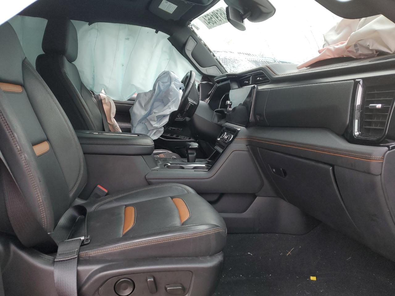 2022 GMC SIERRA K1500 AT4 VIN:3GTPUEEL2NG570751