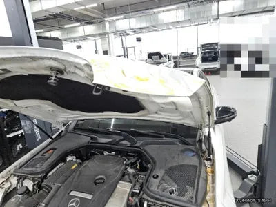 2019 Mercedes-Benz E 300 VIN: