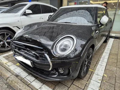 2021 MINI Clubman WMWXJ3108M2N30364 VIN:WMWXJ3108M2N30364