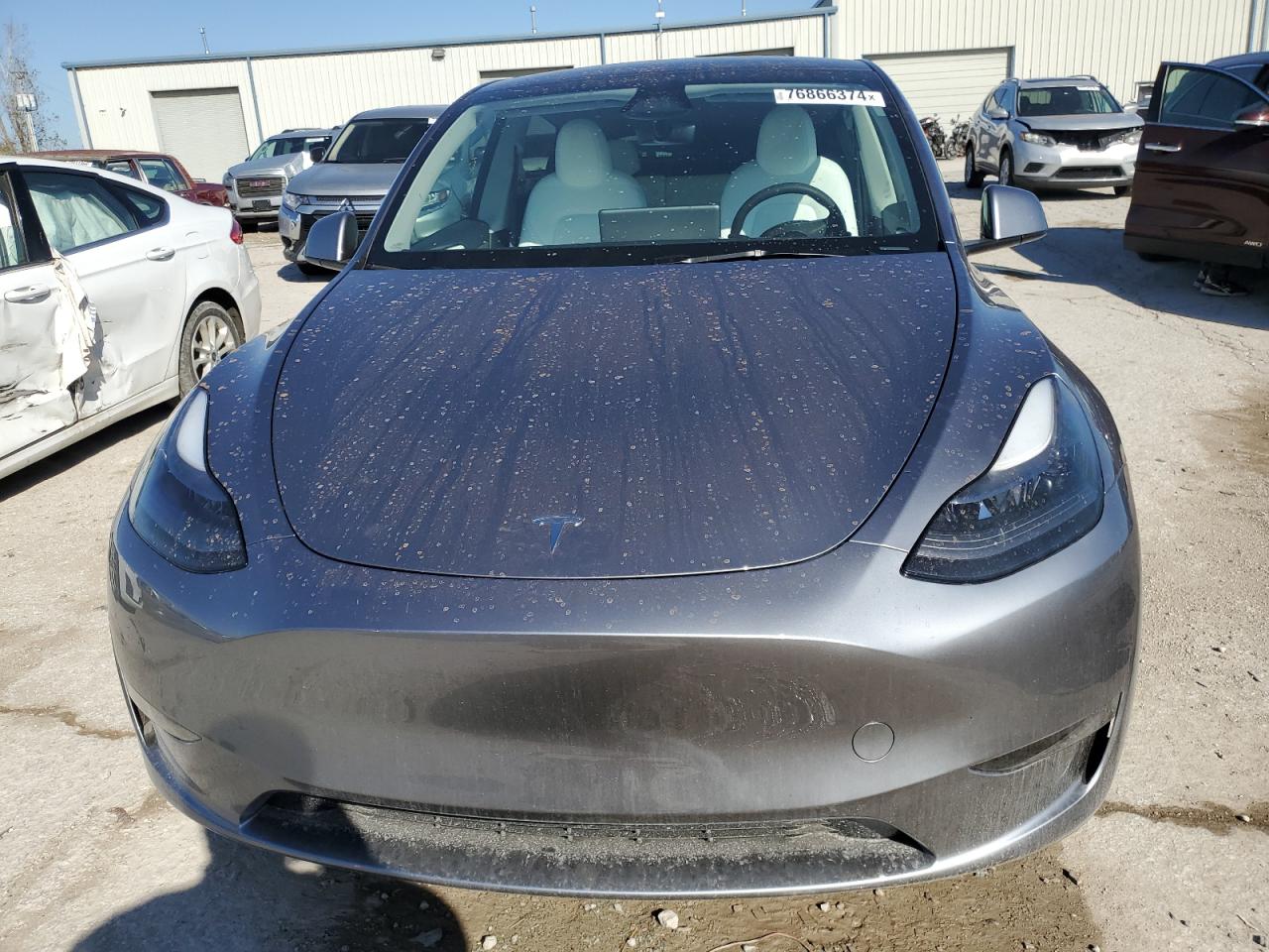 2024 TESLA MODEL Y  VIN:7SAYGDEE1RA288846