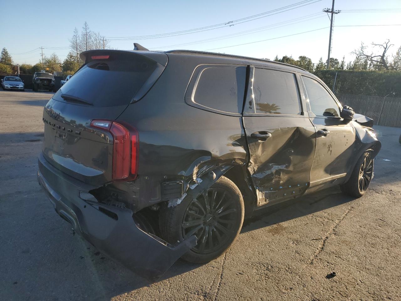 2022 KIA TELLURIDE S VIN:5XYP6DHCXNG244422