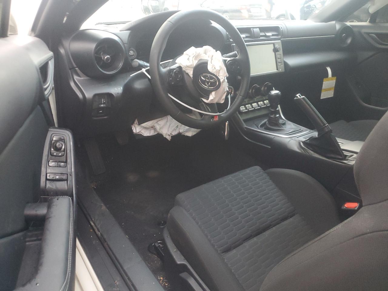 2024 TOYOTA GR 86  VIN:JF1ZNBB11R9755697