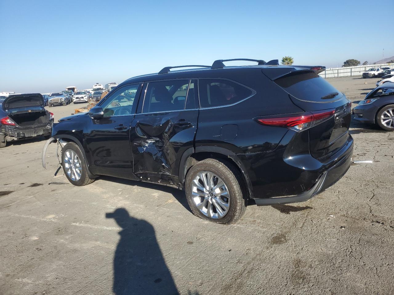 2022 TOYOTA HIGHLANDER HYBRID LIMITED VIN:5TDXBRCH3NS556094