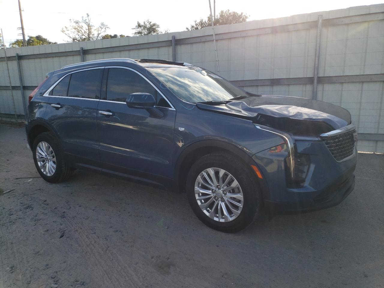 2024 CADILLAC XT4 LUXURY VIN:1GYAZAR47RF148785