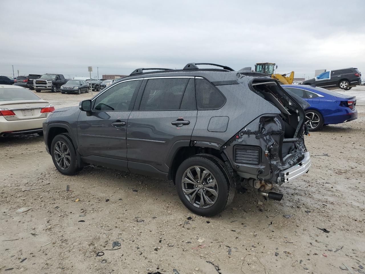2024 TOYOTA RAV4 XLE PREMIUM VIN:2T3B6RFV0RW077961