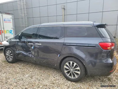 2017 Kia Carnival VIN: