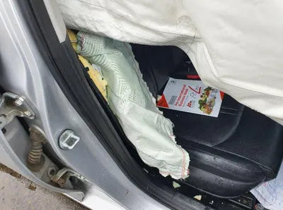 2017 Kia K5 KNAGT416BHA123870 VIN:KNAGT416BHA123870