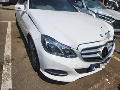 2015 Mercedes-Benz E 220 VIN: