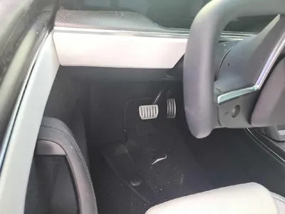 2023 Tesla Model X VIN: