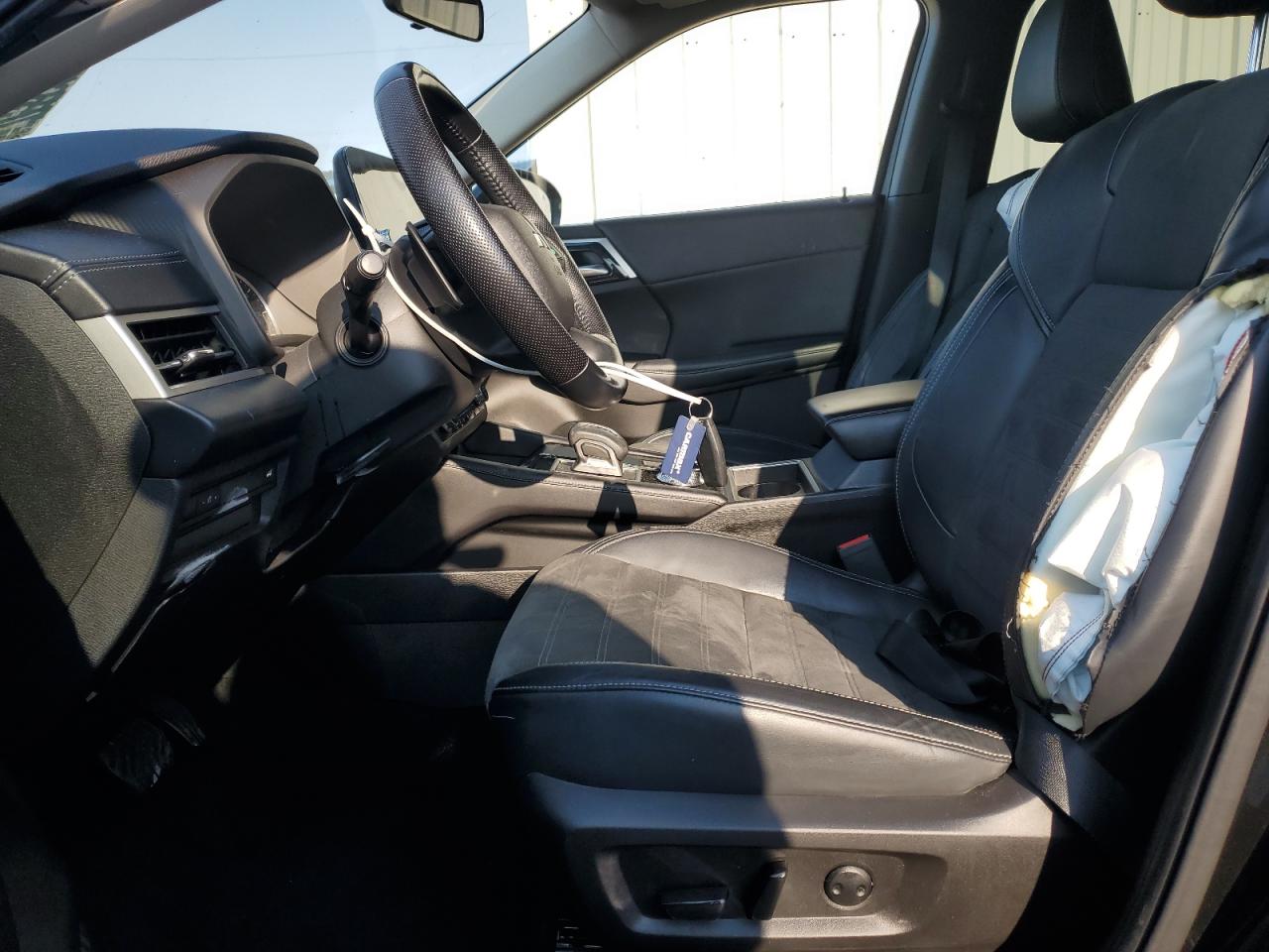 2022 MITSUBISHI OUTLANDER SE VIN:JA4J3UA81NZ038258