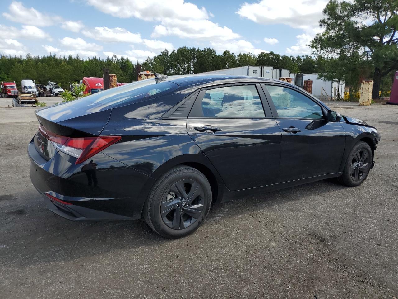 2023 HYUNDAI ELANTRA SEL VIN:KMHLM4AG1PU373860