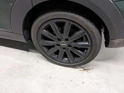 2018 MINI Cooper VIN: