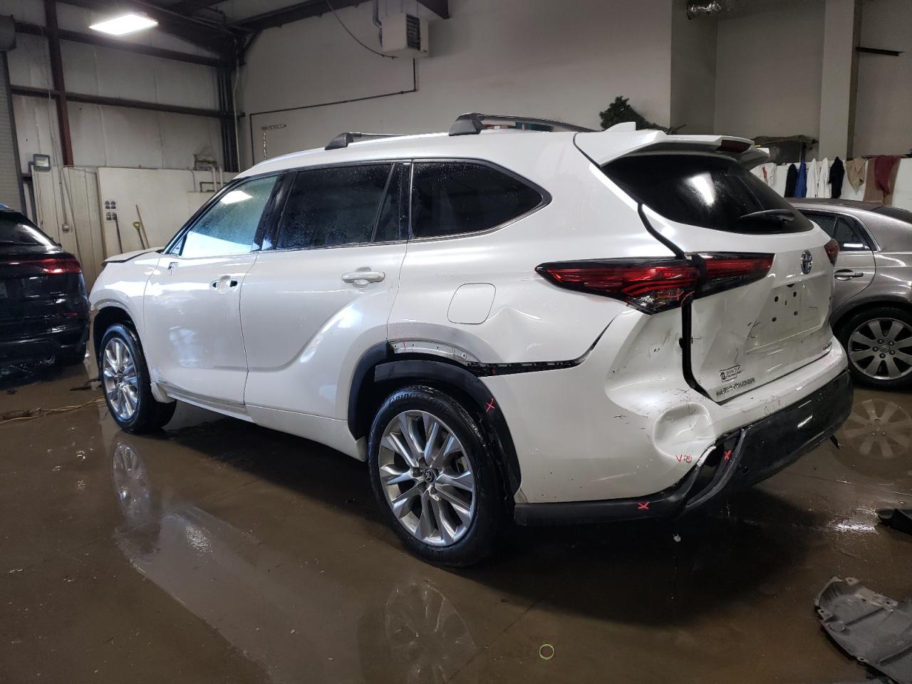 2023 TOYOTA HIGHLANDER HYBRID LIMITED VIN:5TDXBRCH1PS583698