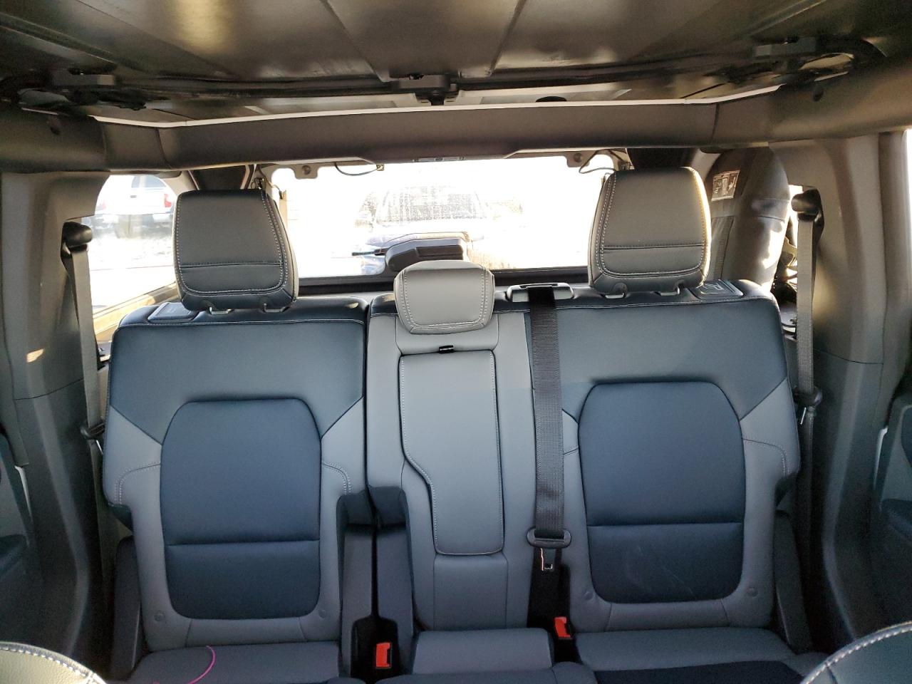2024 FORD BRONCO OUTER BANKS VIN:1FMDE8BH5RLA80150