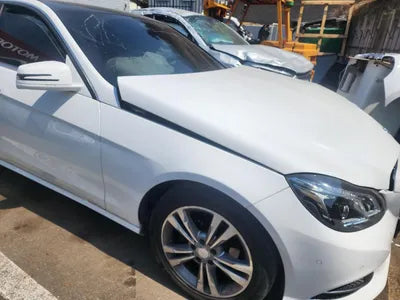 2015 Mercedes-Benz E 220 VIN: