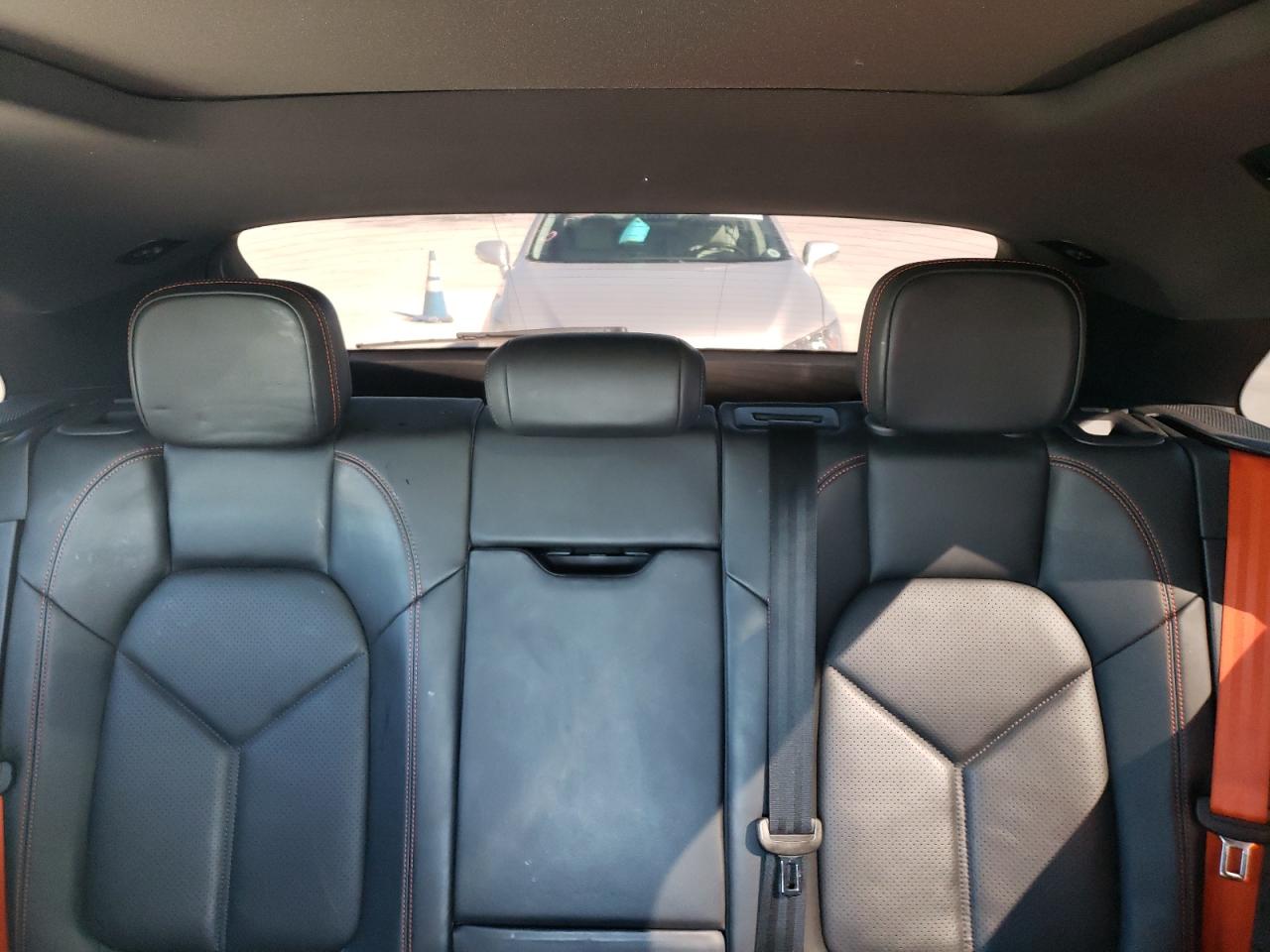 2022 PORSCHE MACAN  VIN:WP1AA2A55NLB03412
