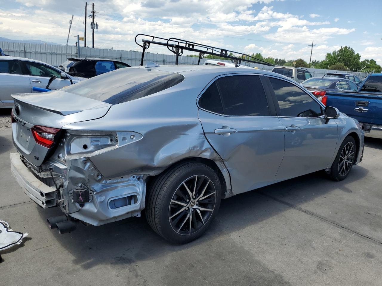 2022 TOYOTA CAMRY SE VIN:4T1T11AK7NU639519