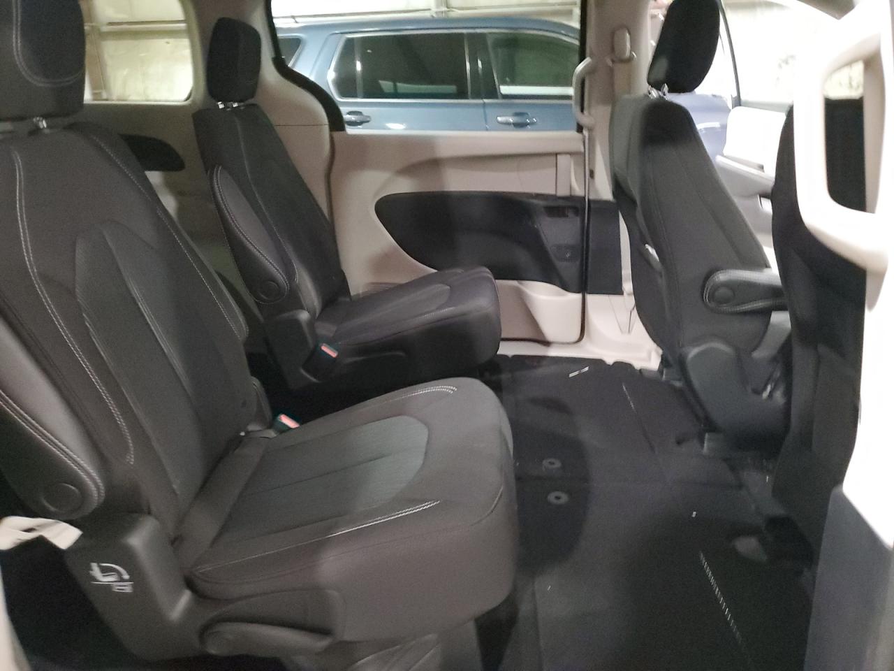 2022 CHRYSLER VOYAGER LX VIN:2C4RC1CG3NR105058