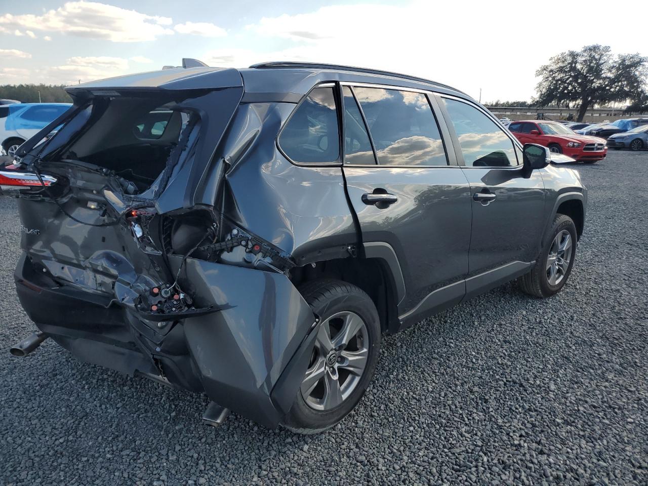 2023 TOYOTA RAV4 XLE VIN:2T3W1RFVXPC251243