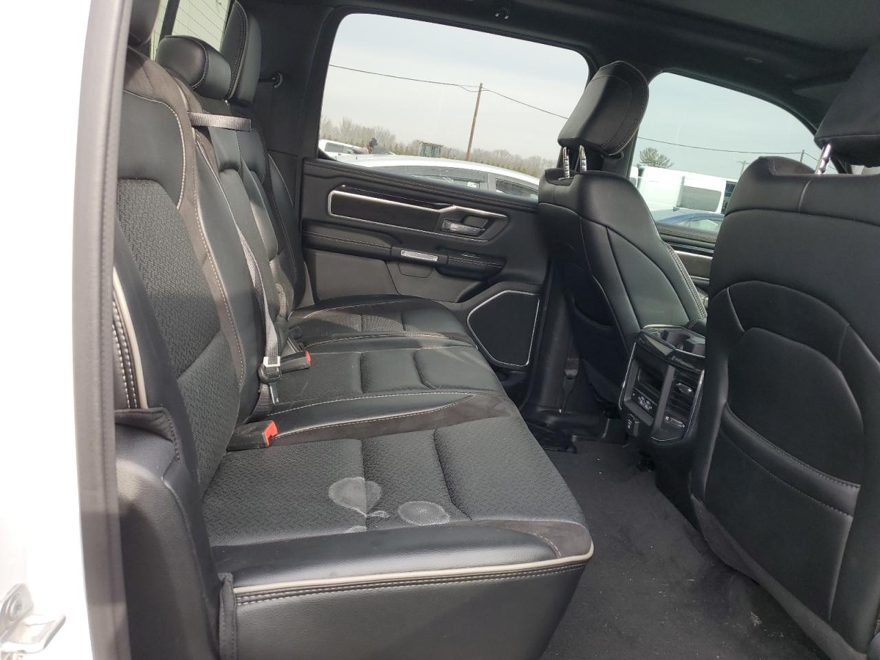 2022 RAM 1500 LARAMIE VIN:1C6SRFRT2NN134945