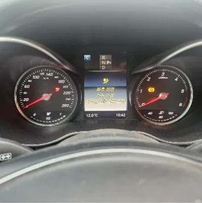 2015 Mercedes-Benz C 220 VIN: