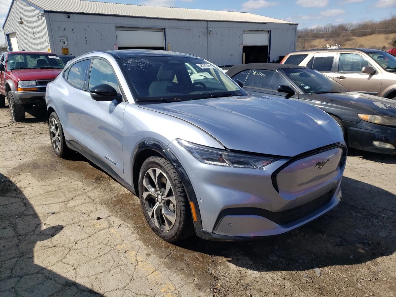 2022 FORD MUSTANG MACH-E PREMIUM VIN:3FMTK3SU4NMA55947