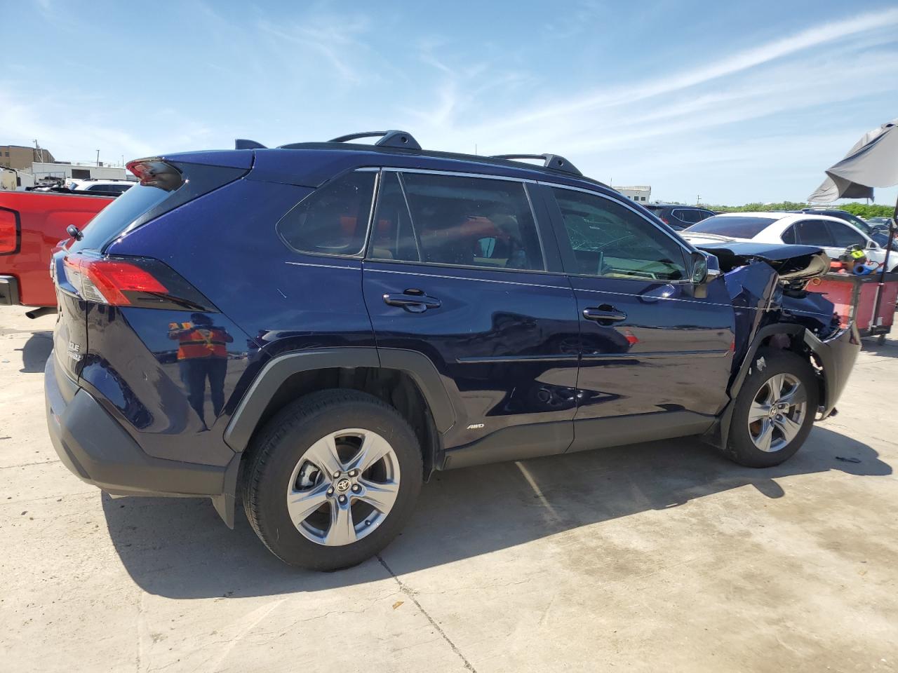 2023 TOYOTA RAV4 XLE VIN:JTMRWRFVXPD191748