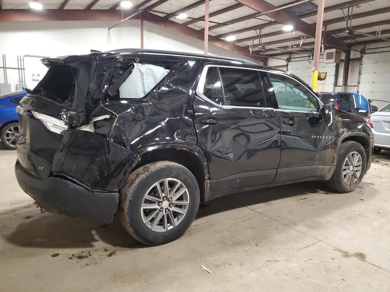 2022 CHEVROLET TRAVERSE LT VIN:1GNERGKW2NJ195064