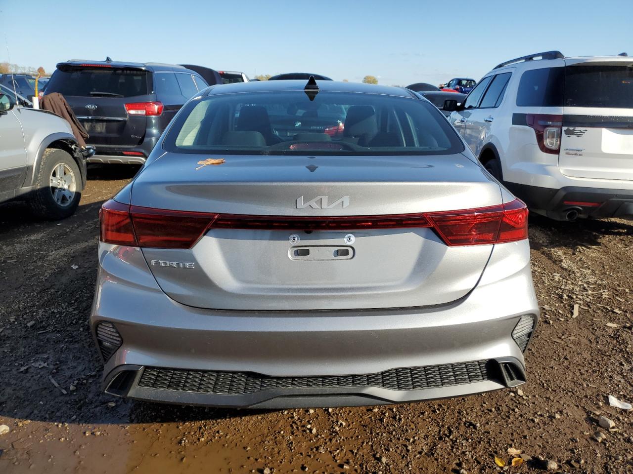 2023 KIA FORTE LX VIN:3KPF24AD9PE648225