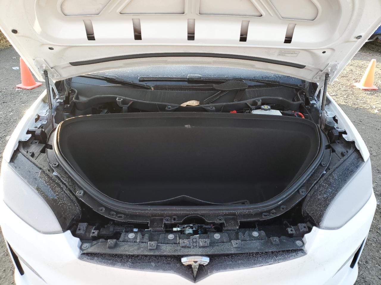 2023 TESLA MODEL X  VIN:7SAXCAE58PF422967