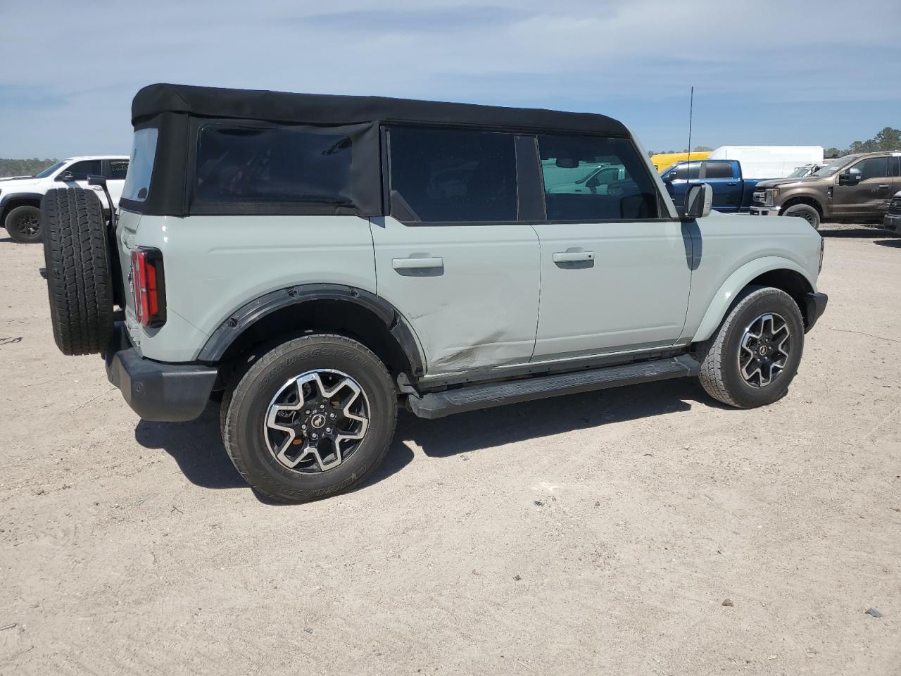 2023 FORD BRONCO BASE VIN:1FMDE5BH1PLB06304