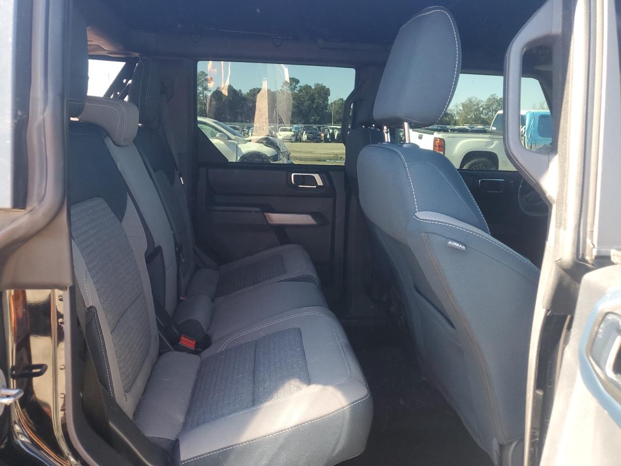 2023 FORD BRONCO BASE VIN:1FMDE5BHXPLA82939